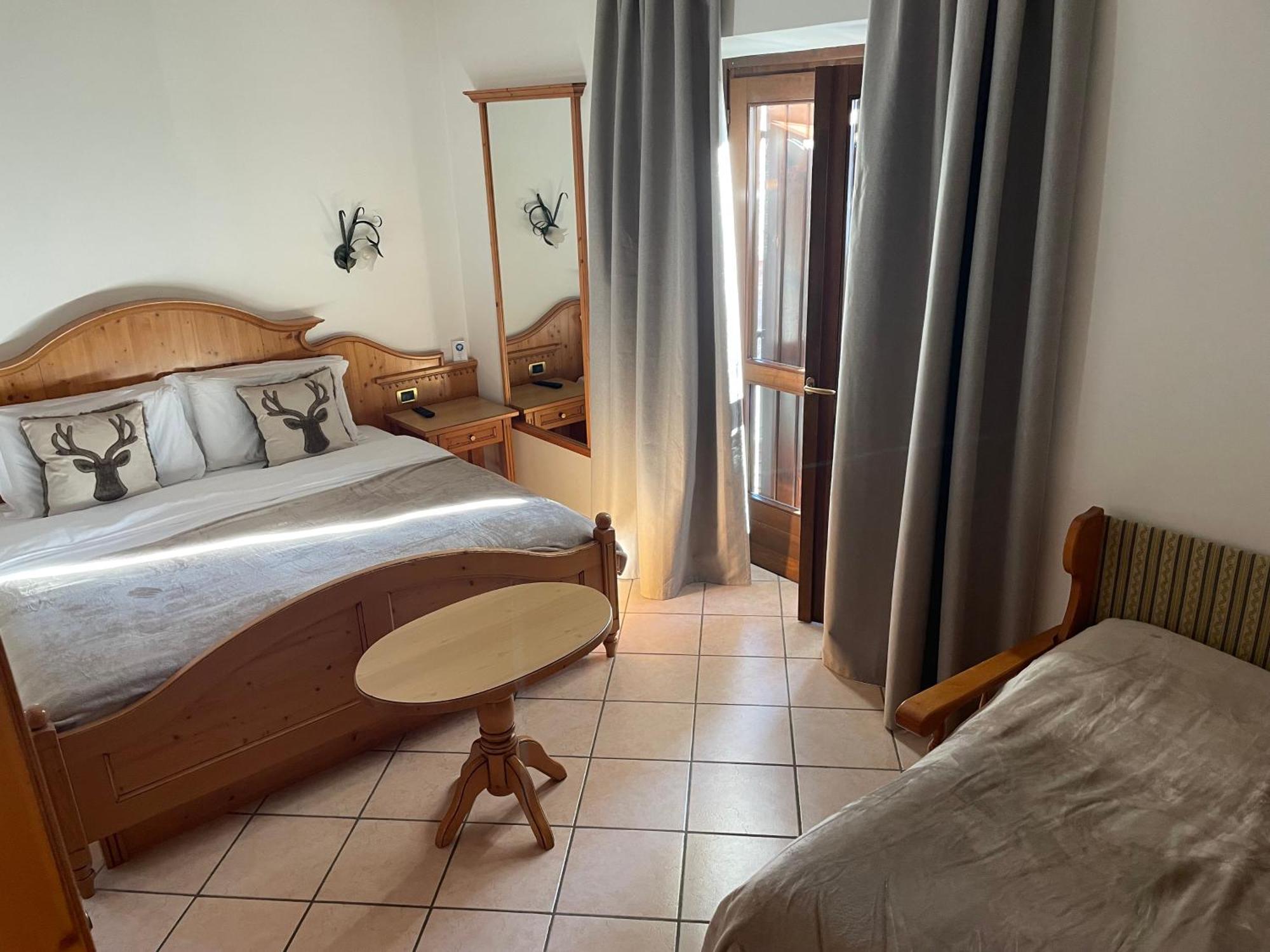 Hotel Valle Verde - Rent Ski & Bike Tarvisio Bagian luar foto